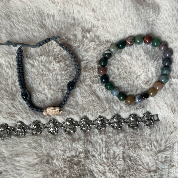 7 Miscellaneous Bracelets - Picture 2 of 5